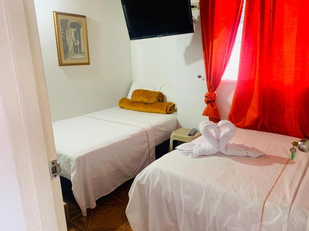Hospedaje 3 Esquinas Guatape Ngoại thất bức ảnh