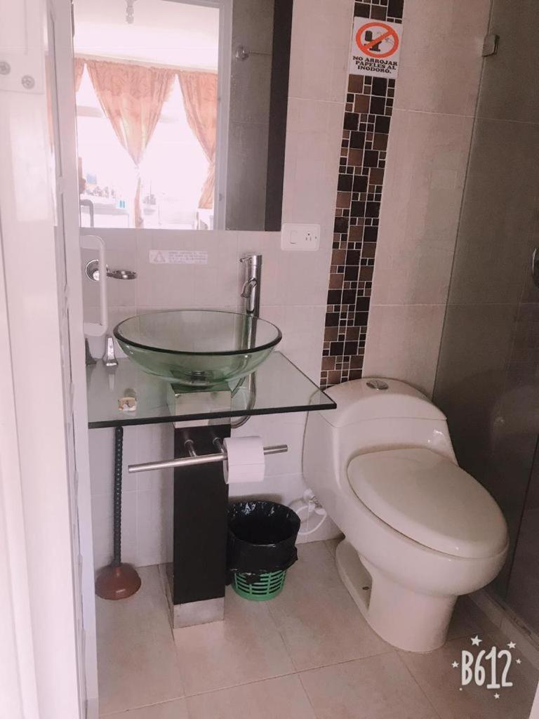 Hospedaje 3 Esquinas Guatape Ngoại thất bức ảnh