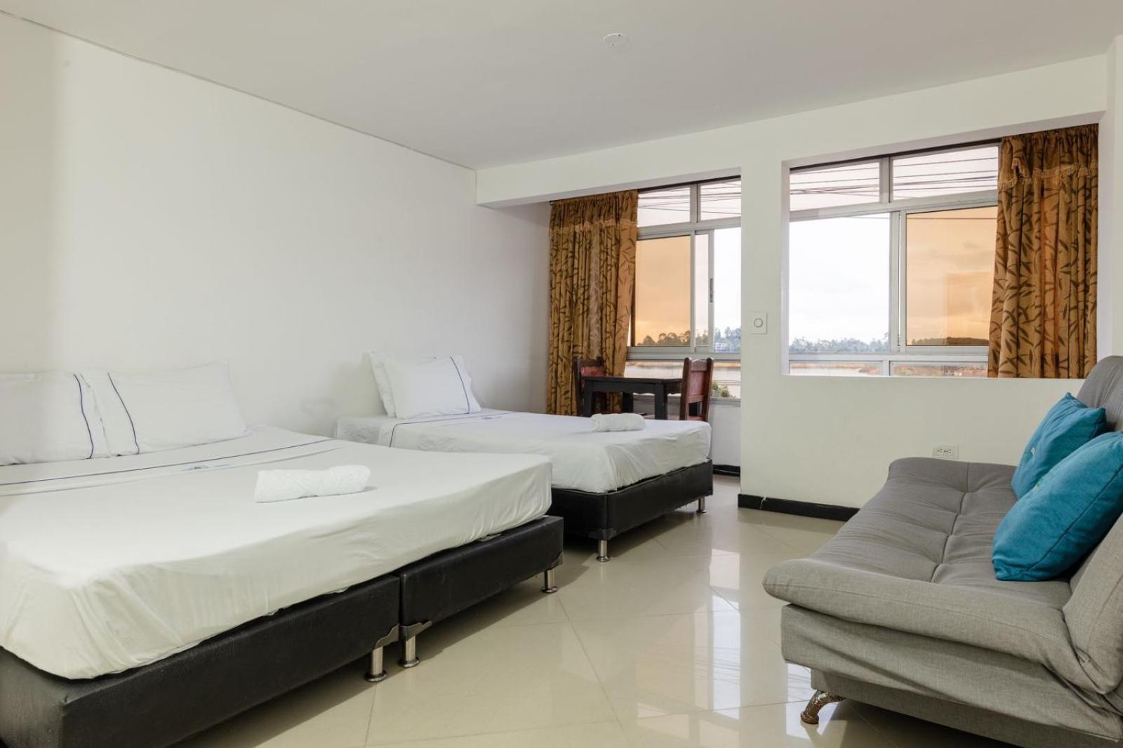Hospedaje 3 Esquinas Guatape Ngoại thất bức ảnh