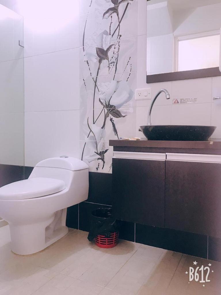 Hospedaje 3 Esquinas Guatape Ngoại thất bức ảnh