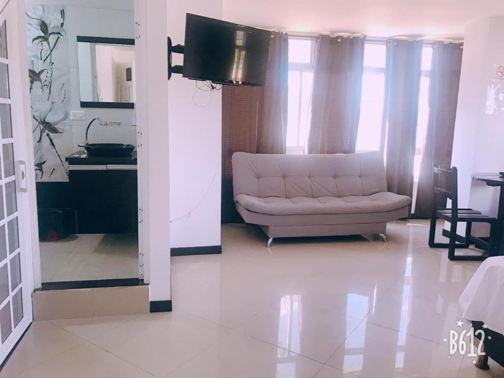 Hospedaje 3 Esquinas Guatape Ngoại thất bức ảnh