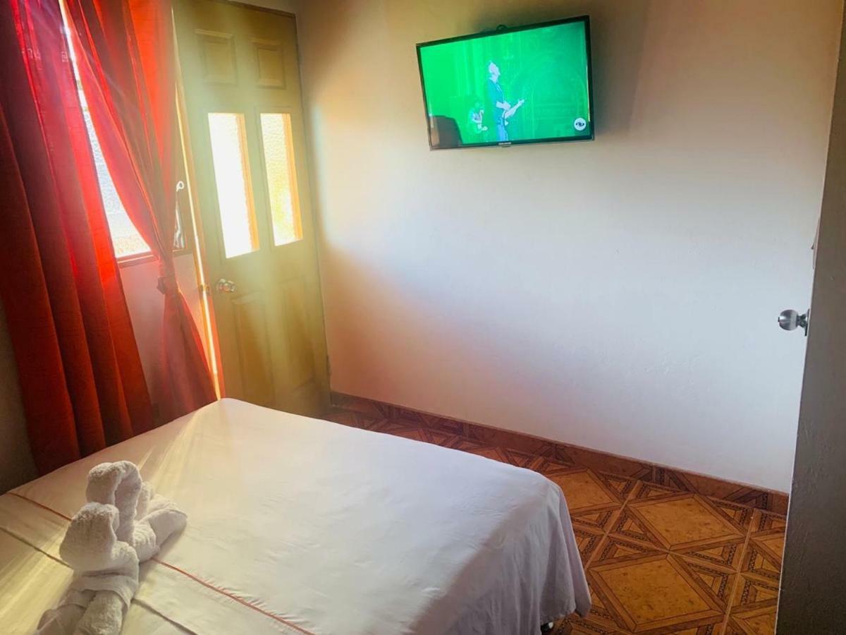 Hospedaje 3 Esquinas Guatape Ngoại thất bức ảnh